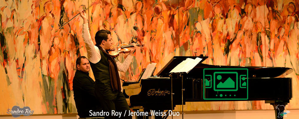 das slideshow-Fenster für 'sandro-roy.com' anzeigen ...

Momentaufnahmen fantastischer Musik :: Sandro Roy & Jerome Weiss Duo in concert